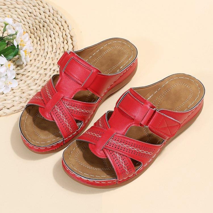 👡【Velikosti 35-43】Ženski sandali z debelo peto in poševno peto