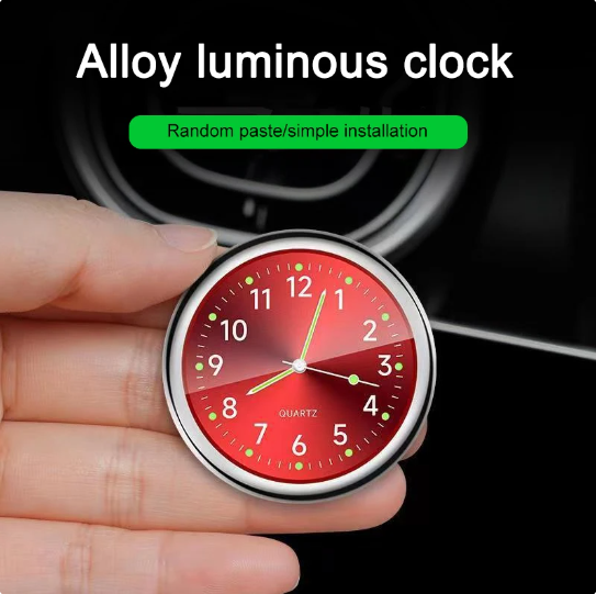 💥【Kup jeden, drugi dostaniesz gratis】🕒🕒Nowy, mały, świecący zegarek samochodowy, wyraźnie widać godzinę w nocy
