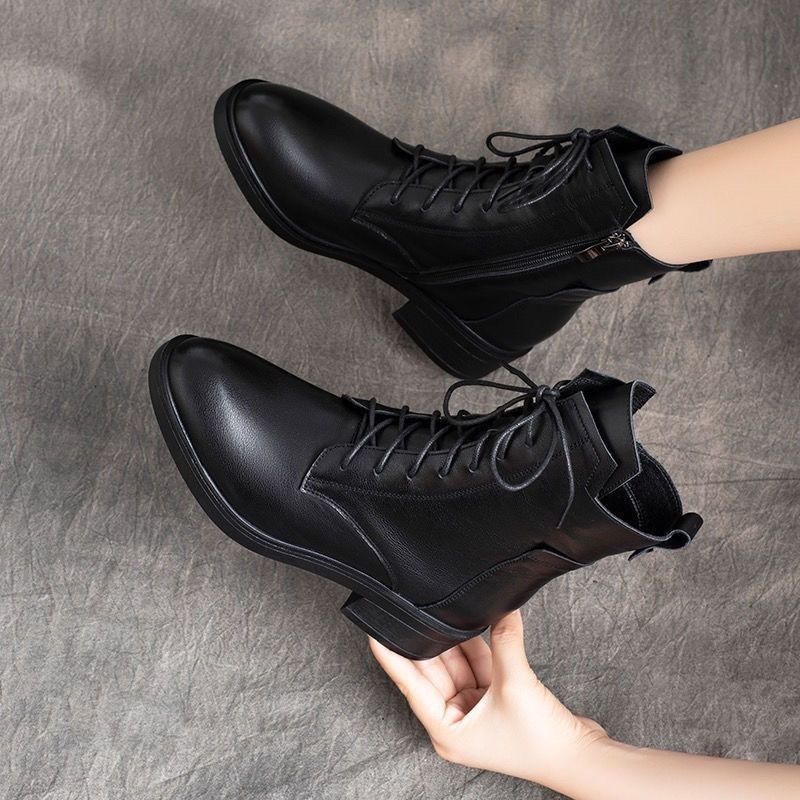 🔥✨【Jesienny nowy styl】【35-41】Modne i eleganckie damskie buty typu Martin z noskiem w szpic, z prawdziwej skóry