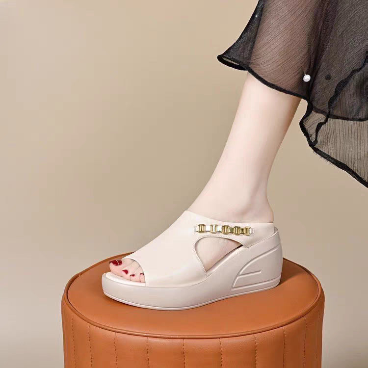 🥿【35-40】Nowe damskie buty ze skóry naturalnej z grubą i miękką podeszwą, lato 2025, rzymskie buty plażowe