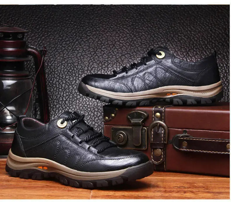 👞 【39-48】Moški usnjeni čevlji za prosti čas: Mehko usnje in nedrseč, trpežen podplat.