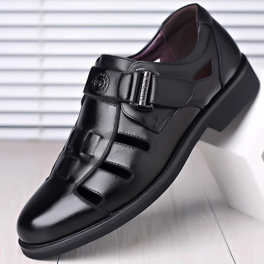 👞  Nyári férfi bőr szandál puha, légáteresztő alsó lyukas bőrcipő lábujjtáska bőrcipő