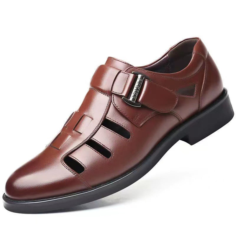 👞  Nyári férfi bőr szandál puha, légáteresztő alsó lyukas bőrcipő lábujjtáska bőrcipő