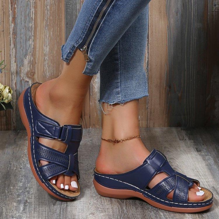 👡【Velikosti 35-43】Ženski sandali z debelo peto in poševno peto