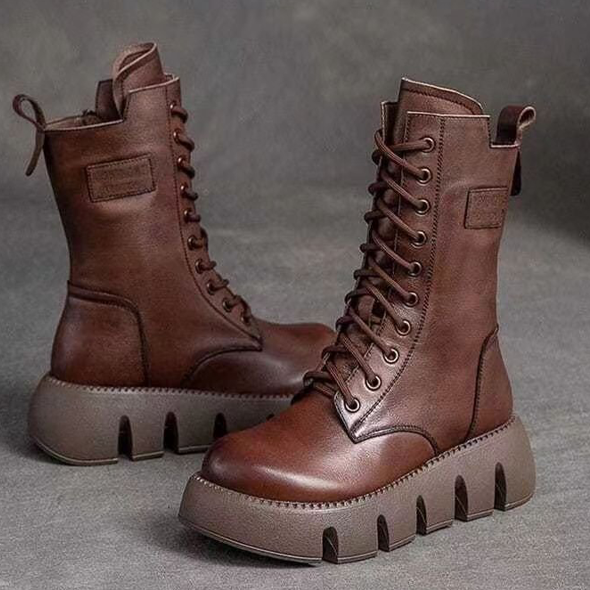 🔥【35-40】Nowe damskie wysokiej jakości, ręcznie robione, miękkie skórzane botki na jesień-zimę, martensy