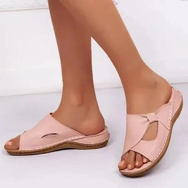 ✨👡【Μεγέθη 35-43】2026 Νέο στυλ, κομψές και άνετες γυναικείες παντόφλες από γνήσιο δέρμα, κατάλληλες για εσωτερική και εξωτερική χρήση